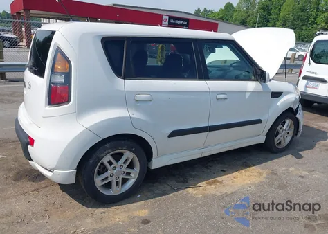 2010 Kia Soul + из США, поврежденный, VIN KNDJT2A28A7704222